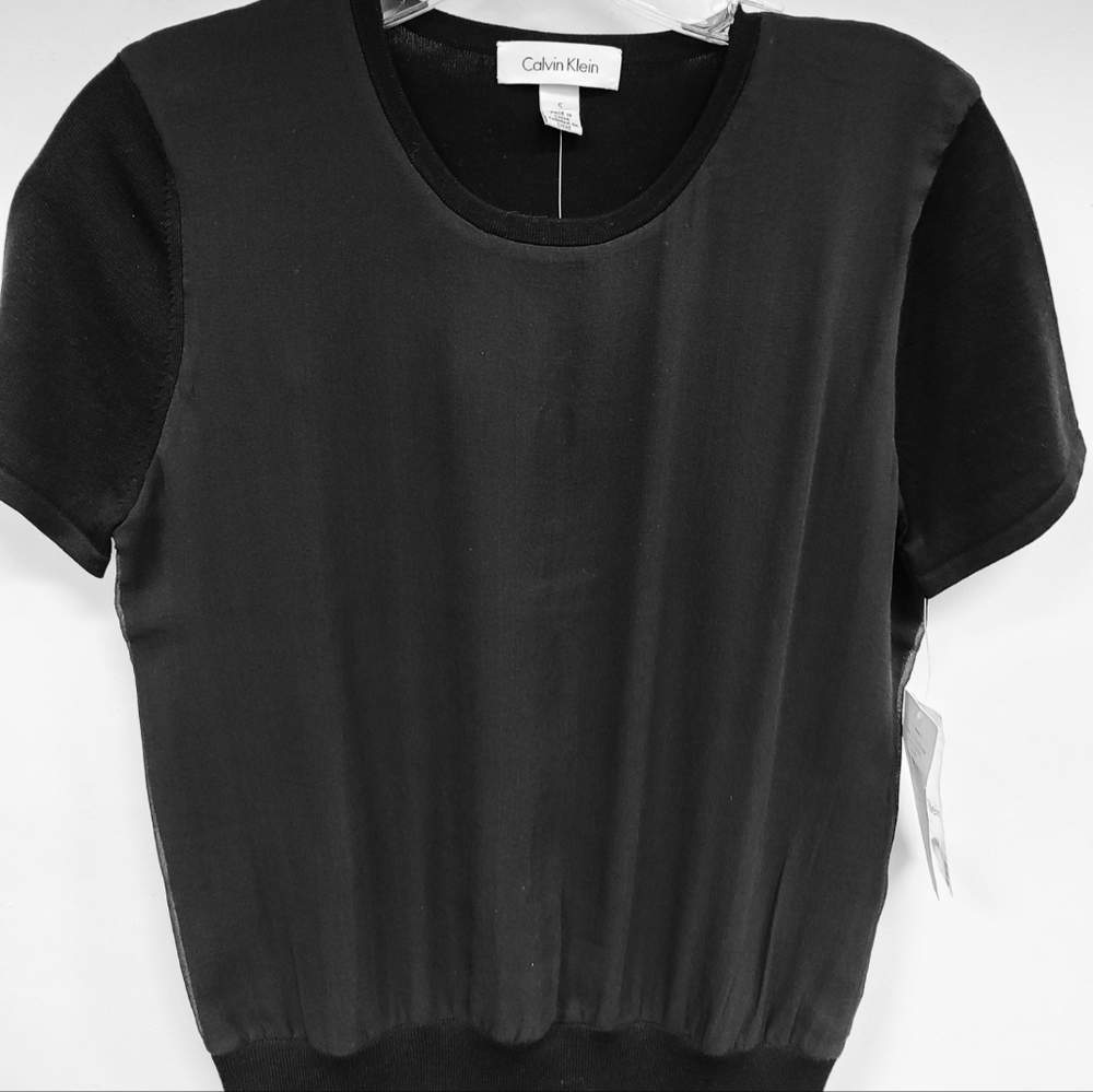 Calvin Kleins women's blouse size small